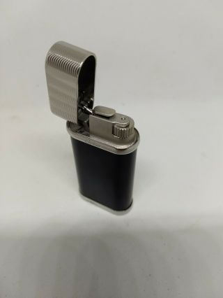 Vintage Cartier Lighter Black an Silver 8