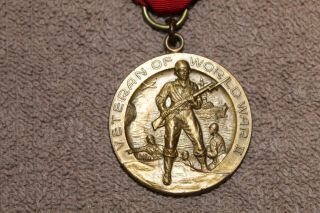 Scarce WW2 U.  S.  Veteran ' s American Legion  Olean,  NY  Medal w/Ribbon 2