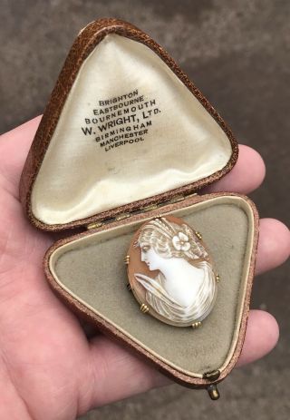 A Ladies Quality,  Antique 18ct Gold Mounted Craved Shell Cameo,  C1800s