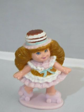Vtg Cherry Merry Muffin Mini Pvc Cake Topper Figurine Mattel - Chocolottie Skate