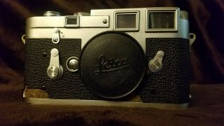Vintage Leica M3 840245 Dbp 35mm Rangefinder Film Camer Ernst Leitz Gmhb