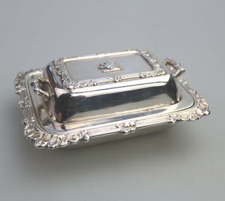 Antique Silver Plate superior novelty Armorial Butter Dish - boxed C.  1920 3