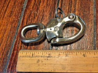 Vintage Bronze Merriman 2 Snap Shackle With Swivel Bail Aprox 4 1/4 "
