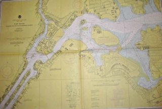 York Harbor (east River) - 1976 Nautical Chart / Map Decor (1570)