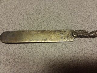 ANTIQUE SPREADER BUTTER KNIFE STERLING SILVER REPOUSSE CHASED ENGRAVED HALLMARK 8