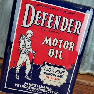 Vintage 2 Gallon Defender Motor Oil Metal Can Ww2 Phila,  Pa Sign