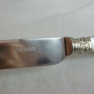 Fourteen Vintage Mother of Pearl and Silverplate Handled Knives 9 
