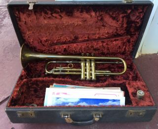 Vintage 1940’s Olds Special Trumpet F.  E Olds And Sons 21347 L.  A.  Factory Case