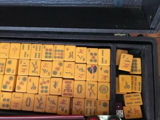 Vintage Mah Jong Set Butterscotch Tiles 5 Racks 3
