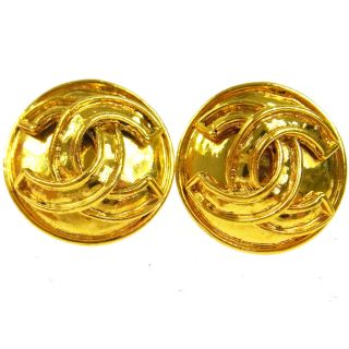 Authentic Chanel Vintage Cc Logos Button Earrings Gold - Tone Clip - On 0.  9 " T04202