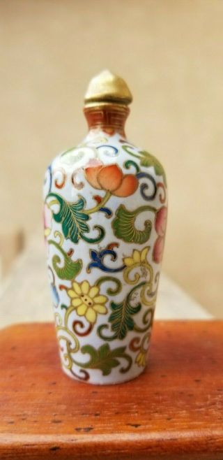 Antique Chinese Snuff Bottle Porcelain Hand Painted w/ Gold Gilding,  Qing 19th C 4