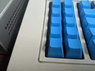 Vintage IBM Model F 122 Keyboard: foam/xwhatsit USB conversion 5