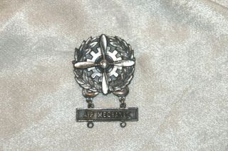 World War 2 A&p Mechanic Medal