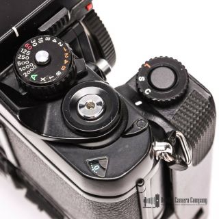 Nikon F3HP,  MD - 4 Motor Drive - VINTAGE 1985 - PRO PHOTO SPORTS SHOOTER - EX 11