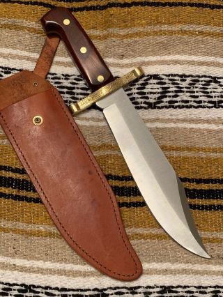 Vintage Western Usa W49/v44 Lmt.  Ed.  Lugged Guard Survival Bowie Knife W/sheath