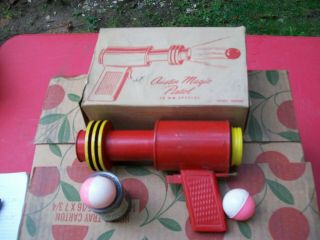Vintage 1950’s Austin Magic Pistol Metal Space Ping Pong Ball Toy Gun & Box