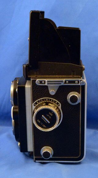 Vintage Rolleiflex DBP DBGM TLR Camera w/ Zeiss Tessar and Heidosmat Lenses 5
