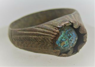 DETECTOR FINDS LOVELY ANCIENT RING WITH CRYSTAL STONE INSERT 2