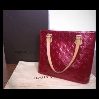 Authentic Louis Vuitton Vernis Houston Handbag Candy Apple Red Rare