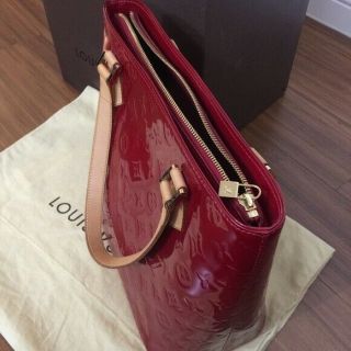 Authentic Louis Vuitton Vernis Houston Handbag Candy Apple Red RARE 3