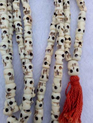 Chinese Old hand cattle bone carved skull death ' s head 108p necklace pendant 5