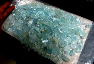 Rare 2500 cts Top Quality Aquamarine Crystal Shigar Mine. 8