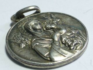 Vintage 925 Sterling Silver Virgin Mary The Mother Holding Baby Jesus 2.  6g P13