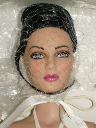 Tonner Tyler Sydney Shauna Most Gracious Rare & Hard To Find Le Of 100