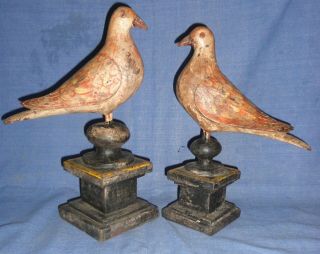 Vintage Old Table Decorative Wooden Male Female Hand Painted Pigeon Pair Stopper