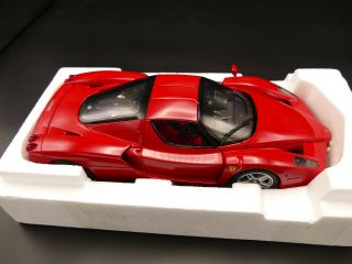 BBR Ferrari Enzo Red 1:18 Scale First Release - Rare and 9