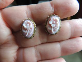Vintage 14k Gold Pink Carved Cameo Flower Post Earrings