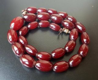 Vintage Art Deco Cherry Amber Bakelite Necklace 17 " 24 Grams