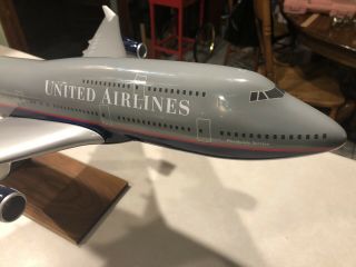 RARE PACMIN United Airlines Boeing 747 - 400 TULIP Livery 1:100 11