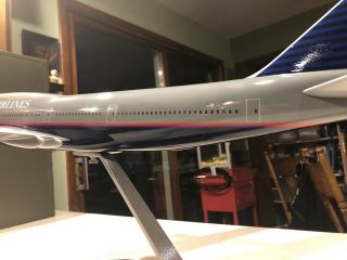 RARE PACMIN United Airlines Boeing 747 - 400 TULIP Livery 1:100 2