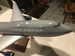 RARE PACMIN United Airlines Boeing 747 - 400 TULIP Livery 1:100 5