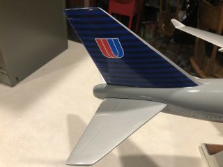 RARE PACMIN United Airlines Boeing 747 - 400 TULIP Livery 1:100 6