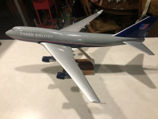 RARE PACMIN United Airlines Boeing 747 - 400 TULIP Livery 1:100 9