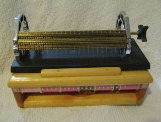 Sally Stanley Smocking Pleater On Wooden Base With Instructions Vintage 24 Row