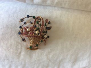 Large Vintage Brooch made of Yellow Gold,  Emeralds Ruby’s Sapphire & Pearls 2