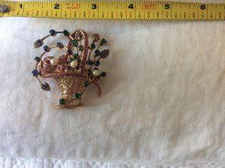 Large Vintage Brooch made of Yellow Gold,  Emeralds Ruby’s Sapphire & Pearls 5