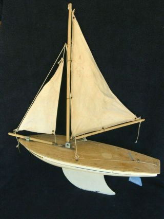 Star Yacht Mk2/sailboat Pond Boat - Endeavour Ii Vintage White W/blue Trim Wooden