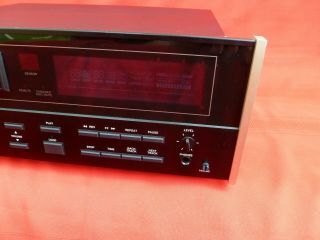 McIntosh MCD7007 Compact Disc Player - CD - Vintage - Audiophile 8