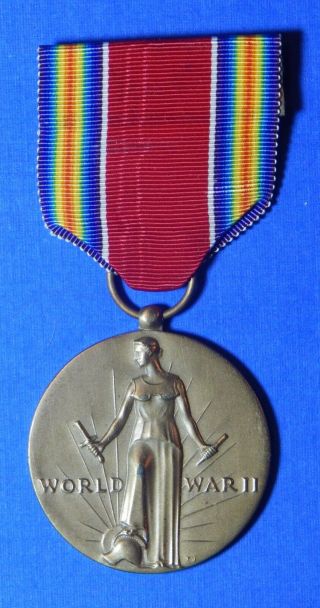 United States World War 2 Victory Medal   R8353