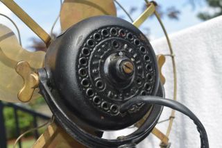 Vintage Model 11646 Emerson Brass Blade/Cage Electric Fan 3