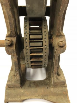Vintage Thomas Mills & Bro Cast iron Taffy Drop Cutter c1800 ' s 7