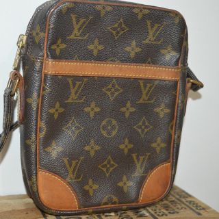 Authentic Louis Vuitton Danube Shoulder Messenger Bag Crossbody Vintage