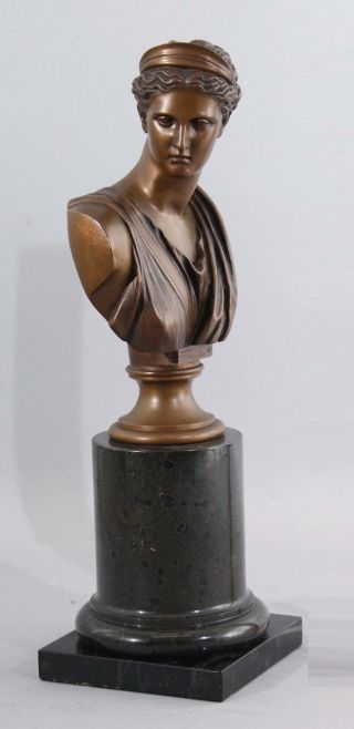 19thc Antique Hermann Gladenbeck Classical Roman Woman Bronze Bust Sculpture,  Nr