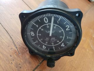 Vintage Airplane Aeronca Altimeter,  Us Gauge 7996 - E,  Mfg.  No.  Aw - 2 3/4 - 32