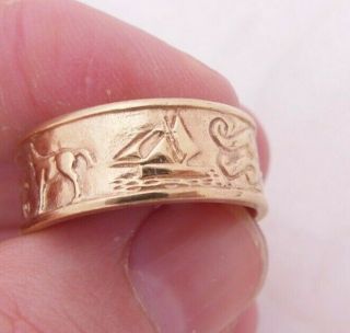 9ct Gold Irish Heavy Embossed Ring,  9k 375
