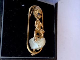 Vintage 14 K Gold Praying Child On Pearl Brooch Pin,  W.  Ruser? 0.  99 Start Auctio